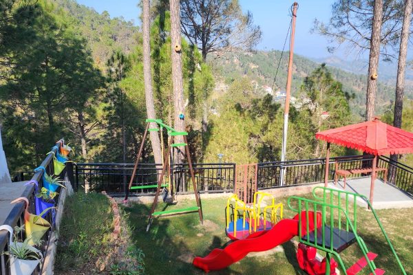 Garden play area1